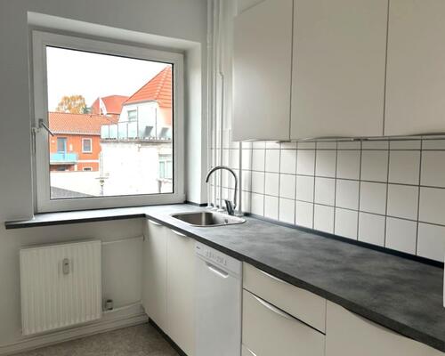 Charmerende og lys 2-vær. lejlighed i Skibhus – 71 Kvm