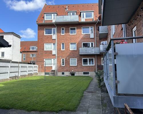 Charmerende og lys 2-vær. lejlighed i Skibhus – 71 Kvm