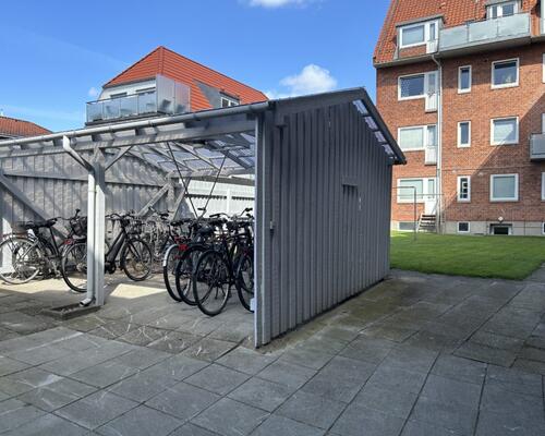 Charmerende og lys 2-vær. lejlighed i Skibhus – 71 Kvm