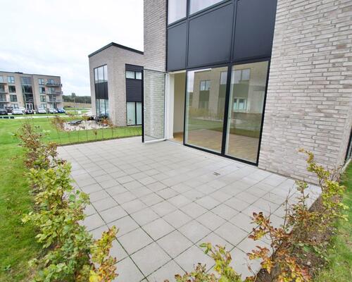 Fritliggende 4-værelses rækkehus på Marshalls Alle