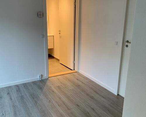 ✨ Flot & nyrenoveret 2-værelses lejlighed – 58 m² i Nørresundby ✨