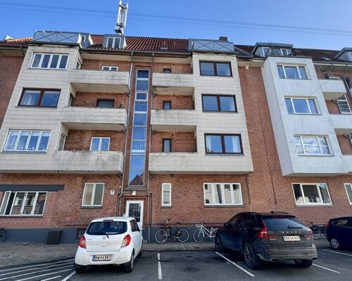 2 værelses – Frederiksgade 7, 2. th. – Odense C