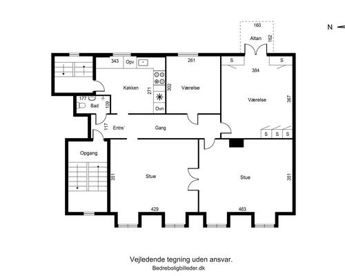 Stor, lys og moderne 4-værelses med udsigt og altan