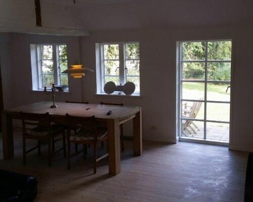 Bindingsværkshus i naturskønne omgivelser