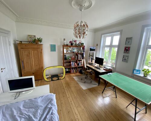 Herskabslejlighed i det populære Nørre Stenbro kvarter