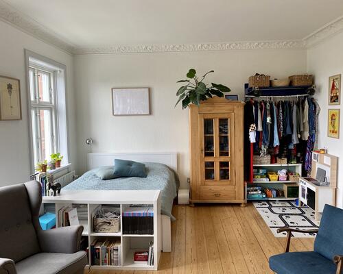 Herskabslejlighed i det populære Nørre Stenbro kvarter