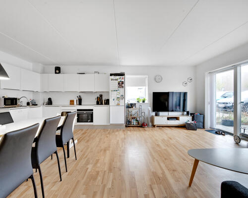 Skøn 4-værelses lejlighed i Tranders Have