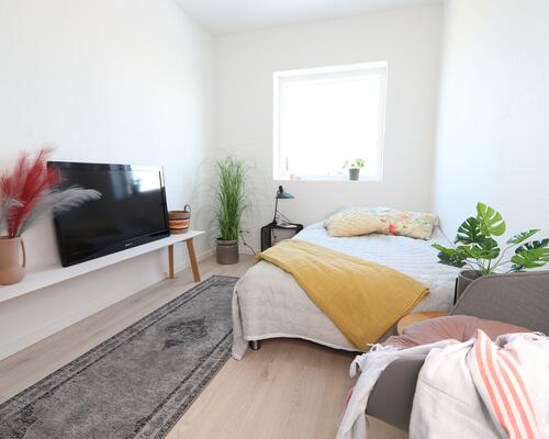 Skøn 3-værelses lejlighed med egen terrasse i Aarhus V.