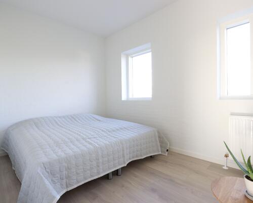 Lækkert 4-vær. rækkehus i Malling med egen have/terrasse.