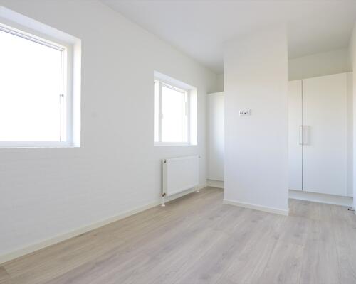 Lækkert 4-vær. rækkehus i Malling med egen have/terrasse.