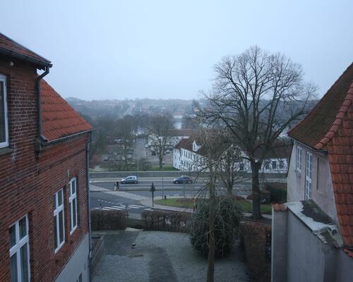 HERSKABELIG EJENDOM - MED FLOT KIG MOD SØERNE