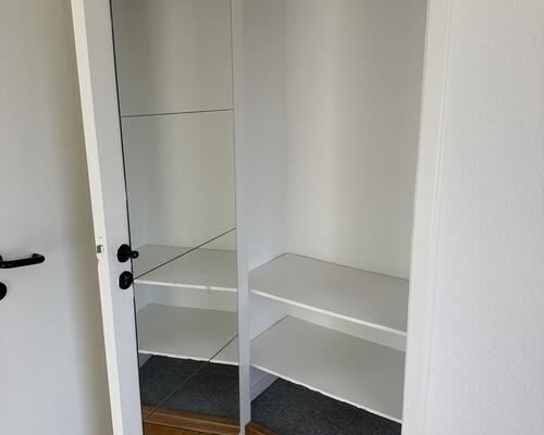 Værelse på Trøjborg – tæt på universitetet og centrum