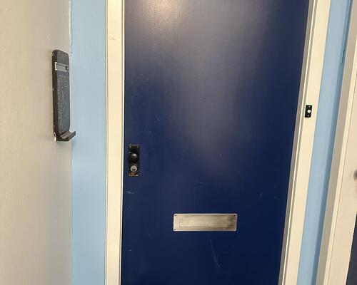 Værelse på Trøjborg – tæt på universitetet og centrum