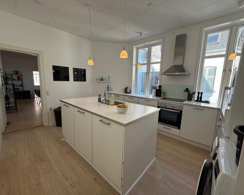 Midtbyen 159 m² med skøn altan