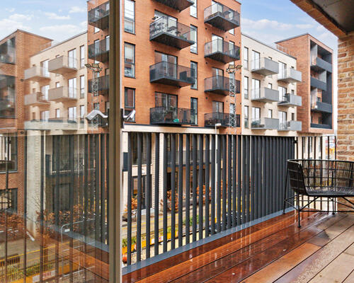 Nyopført 3-værelses townhouse i to plan i Brokvarteret