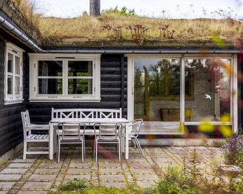 Fantastisk beliggende villa ud til vandet | Jægerspris