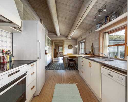 Fantastisk beliggende villa ud til vandet | Jægerspris