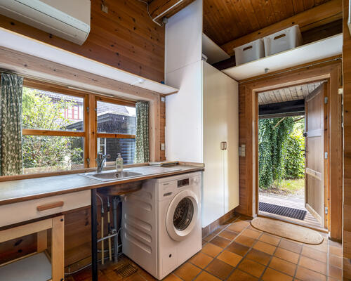 Fantastisk beliggende villa ud til vandet | Jægerspris