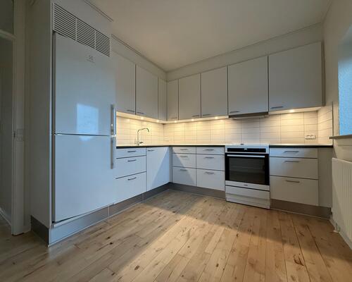 Skøn 3-værelses med vestvendt altan