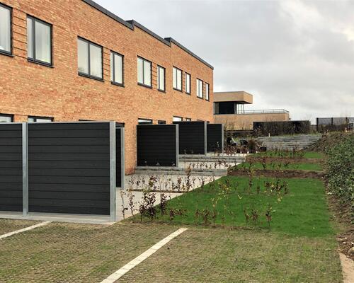 Lækkert 4-vær. rækkehus i Malling med egen have/terrasse.