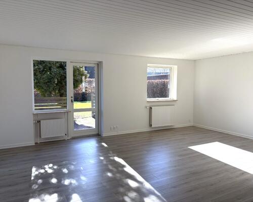 Ny renoveret 1-planshus i lukket vænge tæt på grønne områder – 87 Kvm