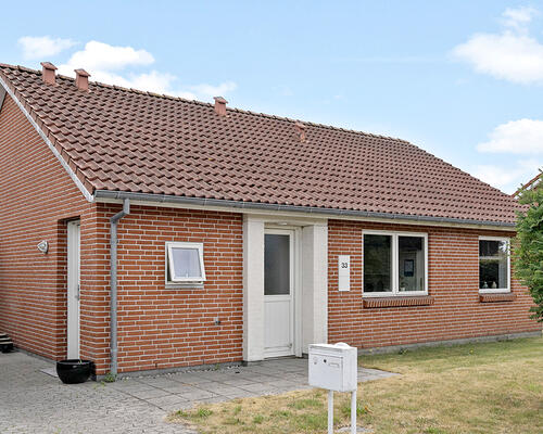 Ny renoveret 1-planshus i lukket vænge tæt på grønne områder – 87 Kvm