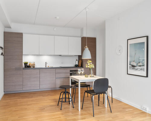 FANTASTISK 3-VÆRELSES LEJLIGHED I SMILETS BY