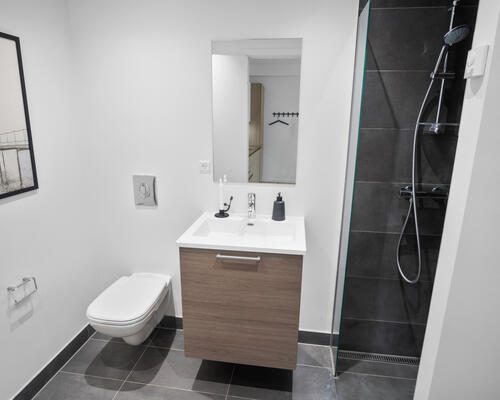 FANTASTISK 3-VÆRELSES LEJLIGHED I SMILETS BY