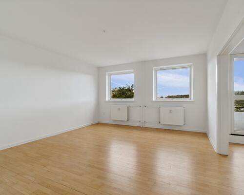 3-værelses med to store stuer og fri udsigt til Frederiksborg Slot