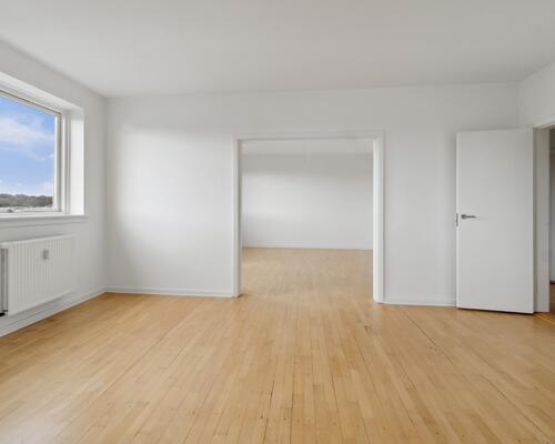 3-værelses med to store stuer og fri udsigt til Frederiksborg Slot