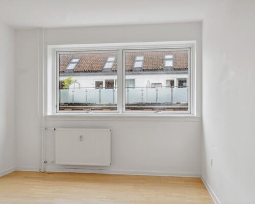 3-værelses med to store stuer og fri udsigt til Frederiksborg Slot