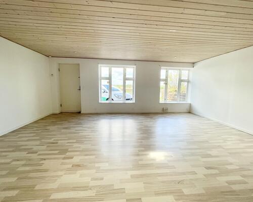 2 værelses hus i Tjele