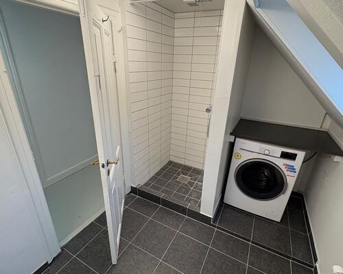 Nyere renoveret 2 værelses i flot ejendom