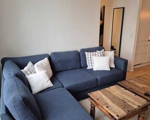 Lys lejlighed med havudsigt, fuldt møbleret, fremlejes i 2-3 måneder