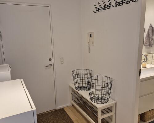 Lys lejlighed med havudsigt, fuldt møbleret, fremlejes i 2-3 måneder