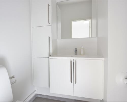 Lækkert 4-vær. rækkehus i Malling med egen have/terrasse.