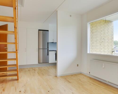 Skøn altan med kig til grønne fællesarealer