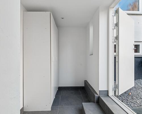 Flot ny lejlighed i naturskønne omgivelser.