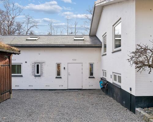 Flot ny lejlighed i naturskønne omgivelser.