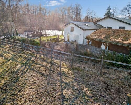 Flot ny lejlighed i naturskønne omgivelser.