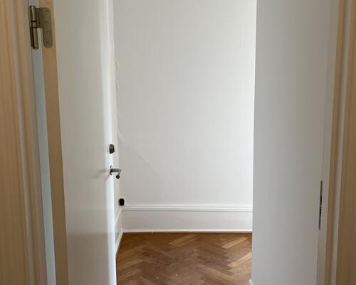 Istandsat værelse midt i Nyborg