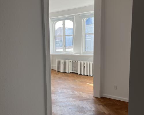 Istandsat værelse midt i Nyborg