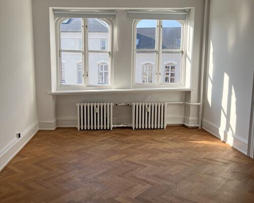 Istandsat værelse midt i Nyborg