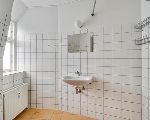 Moderne lejlighed i rolige omgivelser