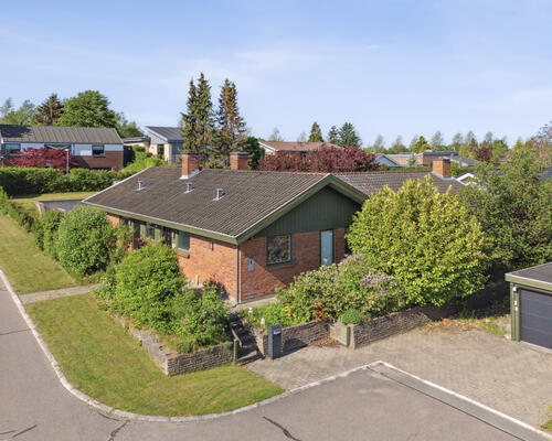 Rummelig 1-plans villa i Højbjerg