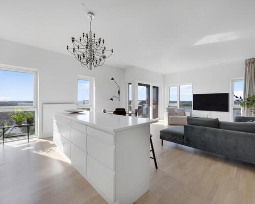 Gennemført 3-værelses lejlighed i Taffeltårnet på Spritten