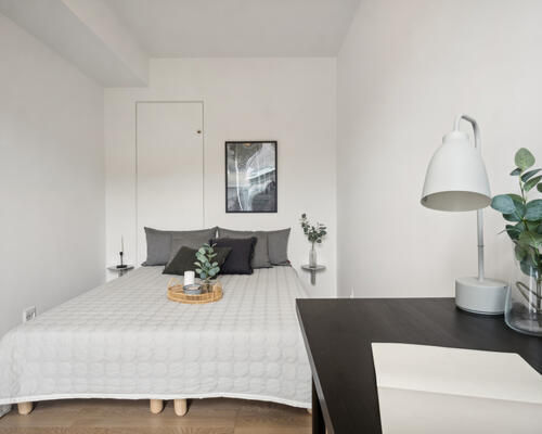 FANTASTISK LEJLIGHED MED ALTAN BELIGGENDE I RISSKOV