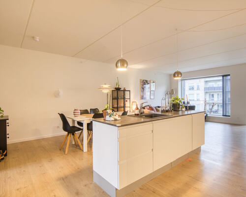 Lækker nyere 4 værelses lejlighed på Holbæk Havn