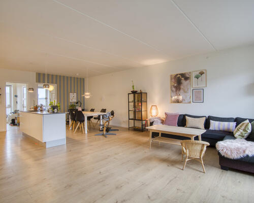 Lækker nyere 4 værelses lejlighed på Holbæk Havn