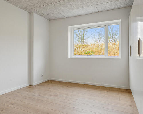 Ét plans rækkehus med egen have og carport 🏡<br>